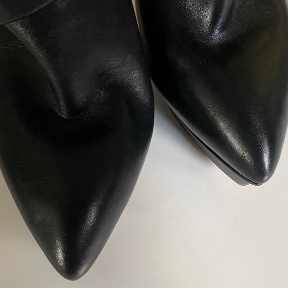 Michael Kors leather and studs - Picture 11 of 11